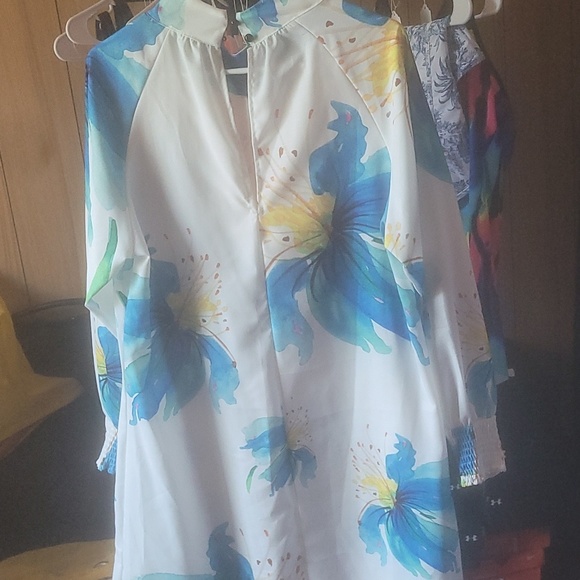 Item #11 - Picture 2 of 2